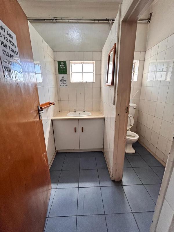 To Let commercial Property for Rent in Korsten Eastern Cape